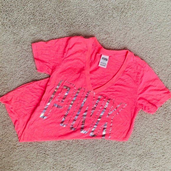 PINK Victoria's Secret Tops - LIKE NEW VS PINK tee